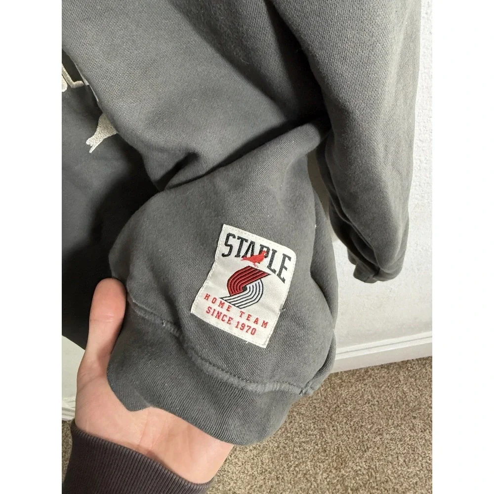 Staple x Portland Trailblazers Men's XL Crewneck Pigeon NBA Collab Rare‎
